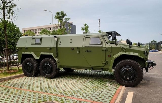 Chiny Broń kuloodpornego niestandardowego pojazdu wojskowego 6x6 300 KM Sprzęt bojowy