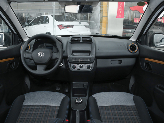 DONGFENG 4-osobowe samochody elektryczne EX1 45KM Maksymalna prędkość 100 km/h