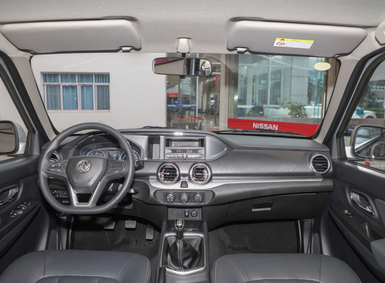 DONGFENG Tylny napęd 2WD Pickup Silnik wysokoprężny 165 KM 2.4L YUCHAI Engine