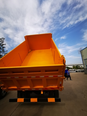 Dongfeng Ciężka wywrotka 4x2 Mała wywrotka DMC 17,5 ton 136 KM