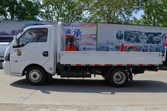 Euro 6 Emisja Dongfeng Lekka ciężarówka towarowa 1650mm Kabina DMC 3,5T - 4,5T
