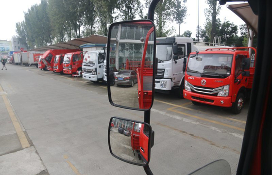 Chiński GVW 18T Kolumna Lekka ciężarówka Cargo Silnik YUCHAI Silnik 140KW Moc silnika