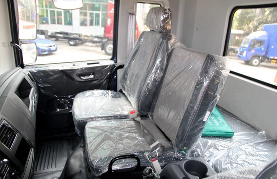 DongFeng Comfort Pojedyncza kabina Zawieszenie pneumatyczne Siedzisko Kolumna Płyta Lekka ciężarówka Cargo Hamulec sprężynowy ABS