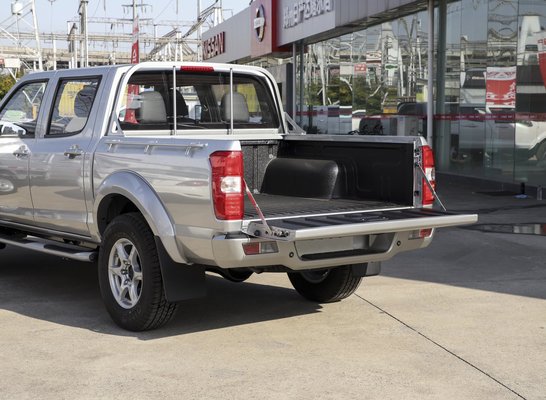 165 KM Mały samochód ciężarowy z silnikiem Diesla 4x4 4WD do transportu ekspresowego