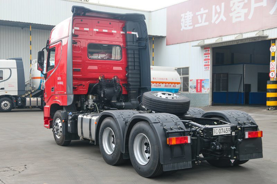 Ciągnik z silnikiem wysokoprężnym o mocy 560 KM Euro 6 Emisja Dongfeng Głowica ciągnika