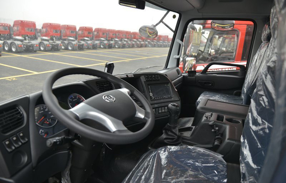 Masa trakcyjna 40 ton Wózki transportowe LNG 6x4 Ciągnik o dużej pojemności skokowej