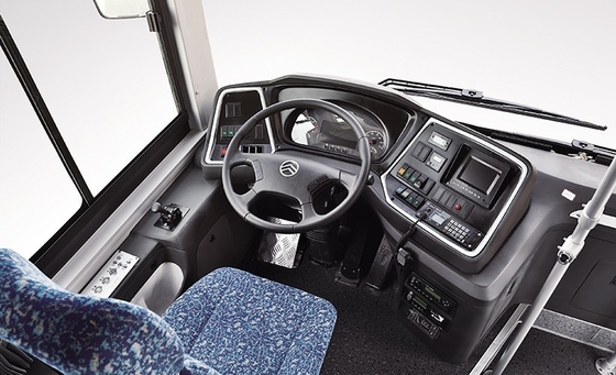 97 osób Czyste elektryczne autobusy publiczne Pojazd 10m Przebieg 200 - 700 km