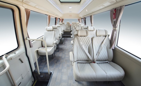 Luksusowe autobusy Coaster Skórzane siedzenia 7m 150hp Reflektor LED z silnikiem Diesla