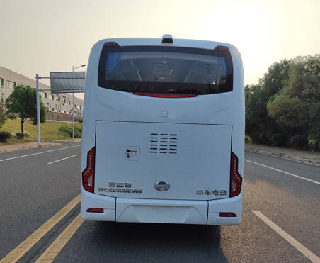 Miejskie autobusy pasażerskie elektryczne 8m 33 miejsca 300 - 350km Przebieg