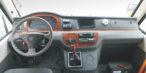 5m 10 - 19 Pasażerski autobus studencki Silnik wysokoprężny 68 KM Rozstaw osi 2900 mm