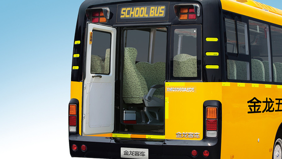 Autobus studencki z silnikiem Diesla 9,6 m 24 - 51 miejsc 165 KM