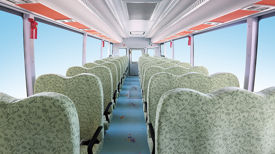 Autobus studencki z silnikiem Diesla 9,6 m 24 - 51 miejsc 165 KM