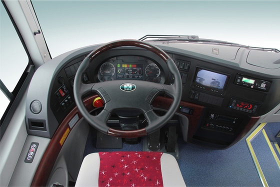 Lewe elektryczne autobusy autokarowe 200 - 250 km Przebieg EV 34-osobowy autobus turystyczny
